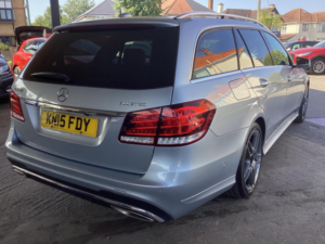 2015 Mercedes-Benz E Class 2.1 E220 Bluetec Amg Line G-Tronic+ Euro 6 (s/s) 5dr in Silver — image 4