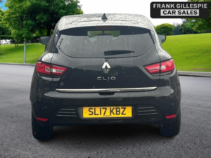 2017 Renault Clio 1.2 16v Dynamique Nav Euro 6 5dr in Black — image 6