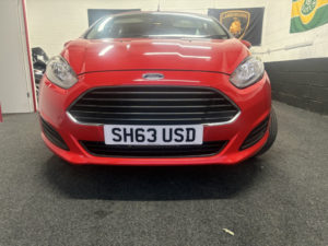 2013 Ford Fiesta 1.3 Style in Red — image 2