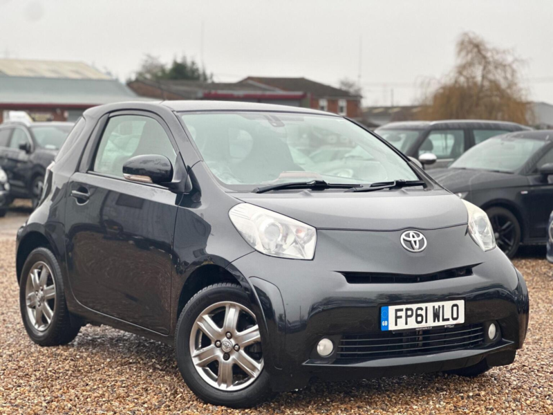 2012 Toyota Iq 1.0 Vvt-I 2 Euro 5 3dr in Black — image 1