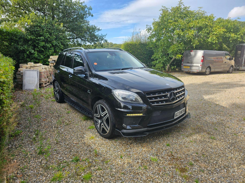 2012 Mercedes-Benz M Class Ref 8536 - Mercedes Ml 63 Amg - Huge Spec!! (rhd - Uk Car) in Black — image 1
