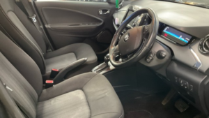 2017 Renault Zoe Dynamique Nav R90 Z.e.40 Electric Automatic Grey 5dr Satnav+1 Owner in Grey — image 5