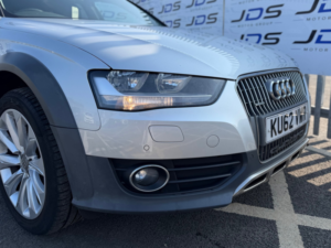2012 Audi A4 Allroad 2.0 Tdi Estate 5dr Diesel Manual Quattro Euro 5 (s/s) (177 Ps) in Silver — image 4