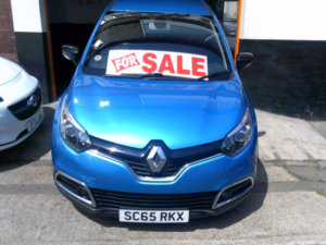 2015 Renault Captur 0.9 Dynamique Nav Tce 90 in Blue — image 2