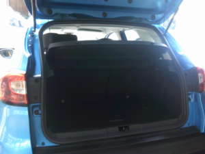 2015 Renault Captur 0.9 Dynamique Nav Tce 90 in Blue — image 6