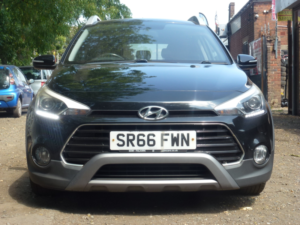 2017 Hyundai I20 1.0 T-Gdi Active Hatchback 5dr Petrol Manual Euro 6 (s/s) (100 Ps) in Black — image 6