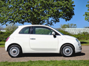 2012 Fiat 500 1.2 Lounge Dualogic Euro 4 3dr in White — image 3