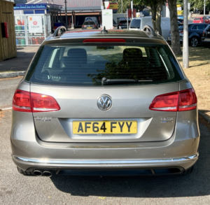 2014 Volkswagen Passat 2.0 Tdi Bluemotion Tech Executive in Brown — image 6