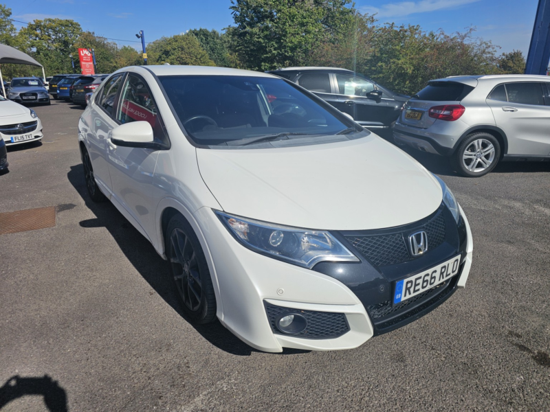 2016 Honda Civic 1.4 I-Vtec Sport in White — image 1