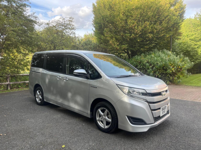 2020 Toyota Noah in Silver — image 1