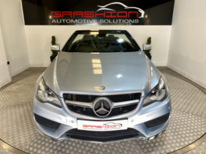 2014 Mercedes-Benz E Class 2.1 E250 Cdi Amg Sport in Blue — image 3
