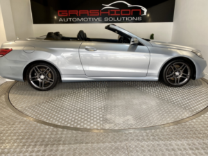 2014 Mercedes-Benz E Class 2.1 E250 Cdi Amg Sport in Blue — image 6