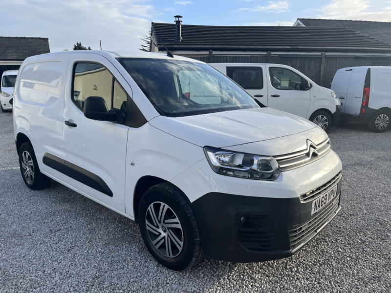 2020 Citroen Berlingo 1.5 Bluehdi 1000 Worker M in White — image 1