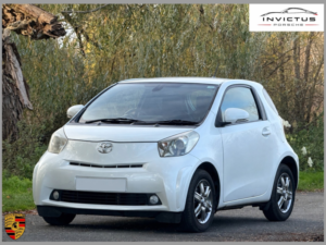 2009 Toyota Iq