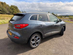 2018 Renault Kadjar 1.3 Tce Dynamique S Nav SUV 5dr Petrol Manual Euro 6 (s/s) (140 Ps) in Grey — image 4