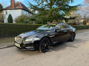 2015 Jaguar Xj 3.0d V6 Portfolio Auto Euro 5 (s/s) 4dr in Black — image 3