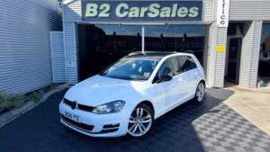 2016 Volkswagen Golf 2.0 Tdi Bluemotion Tech Gt Edition DSG Euro 6 (s/s) 5dr in White — image 3