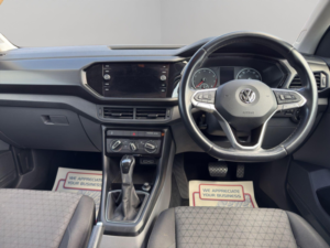 2019 Volkswagen T-Cross 1.0 Tsi Se DSG Euro 6 (s/s) 5dr in Blue — image 2