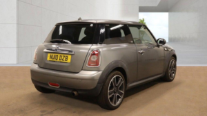 2010 MINI Hatch 1.4 One Graphite Euro 4 3dr in Silver — image 4