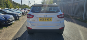 2014 Hyundai Ix35 1.7 Crdi Se in White — image 4