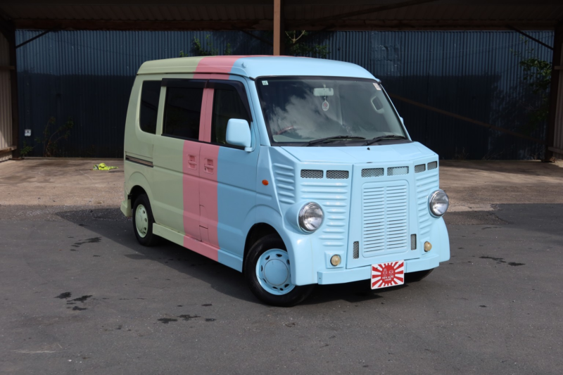 2011 Suzuki Every Wagon Retro Look Similar To French Vans in Other — image 1