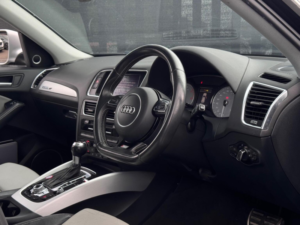 2014 Audi Sq5 3.0 Bitdi V6 Tiptronic Quattro Euro 5 (s/s) 5dr in Black — image 3