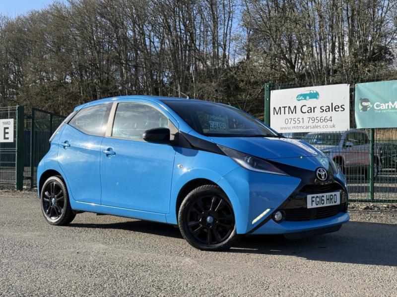 2016 Toyota Aygo 1.0 Vvt-I X-Cite Hatchback 5dr Petrol Manual Euro 6 (68 Ps) in Blue — image 1