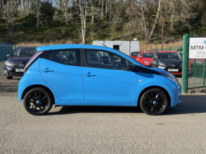 2016 Toyota Aygo 1.0 Vvt-I X-Cite Hatchback 5dr Petrol Manual Euro 6 (68 Ps) in Blue — image 5