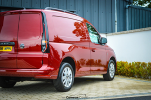 2025 Volkswagen Caddy 2.0 Tdi C20 Commerce Pro in Red — image 3