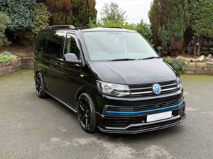 2018 Volkswagen Transporter Shuttle 2.0 Tdi Bluemotion Tech S in Black — image 5