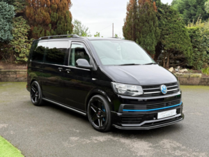 2018 Volkswagen Transporter Shuttle 2.0 Tdi Bluemotion Tech S in Black — image 6