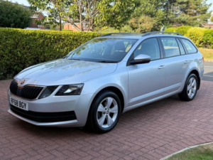 2019 Skoda Octavia 1.6 Tdi S Euro 6 (s/s) 5dr in Silver — image 3