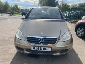 2006 Mercedes-Benz A Class 1.5 A150 Classic * Service History * Part Exchange To Clear * Mot 23-7-2027 * in Gold — image 3