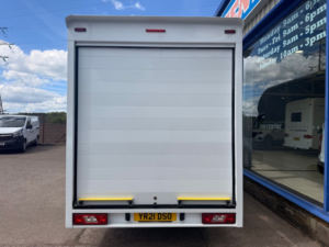 2021 Ford Transit 2.0 350 Ecoblue Low Floor Luton 2dr Diesel Manual Fwd L3 Euro 6 (s/s) (130 Ps) in White — image 6