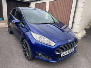2014 Ford Fiesta 1.0 T Ecoboost Titanium in Blue — image 4