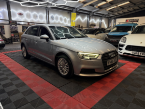 2017 Audi A3 1.6 Tdi Se Technik in Silver — image 3