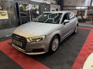 2017 Audi A3 1.6 Tdi Se Technik in Silver — image 5