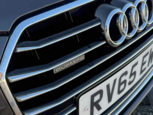 2015 Audi A6 Avant 3.0 Tdi V6 S Line in Grey — image 3