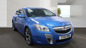 2010 Vauxhall Insignia 2.8 I Turbo V6 Vxr Nav in Blue — image 3