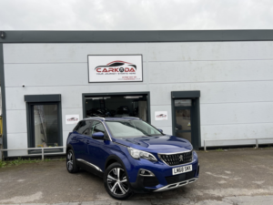 2018 Peugeot 3008 1.5 Bluehdi Allure in Blue — image 5