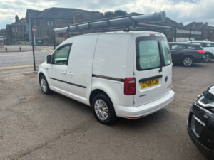 2016 Volkswagen Caddy 1.6 Tdi C20 Cr Trendline Panel Van 5dr Diesel Manual Swb Euro 5 (102 Ps) in White — image 5