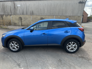 2016 Mazda Cx-3 2.0 Skyactiv-G Se-L Nav in Blue — image 4