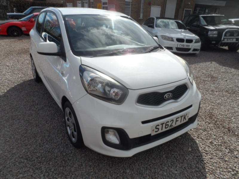 2013 Kia Picanto 1.0 1 in White — image 1