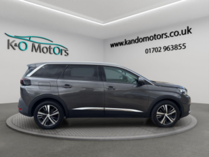 2019 Peugeot 5008 1.2 Puretech Allure Eat Euro 6 (s/s) 5dr in Grey — image 3