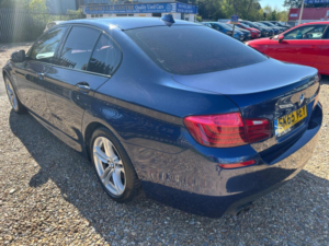 2015 BMW 5 Series 2.0 520d M Sport Auto Euro 6 (s/s) 4dr in Blue — image 5