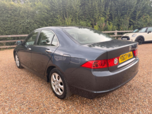 2007 Honda Accord 2.0 I-Vtec Ex 4dr in Grey — image 5