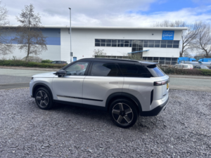 2025 Jaecoo 7 1.5 T Shs 18.3kwh Luxury in Silver — image 4