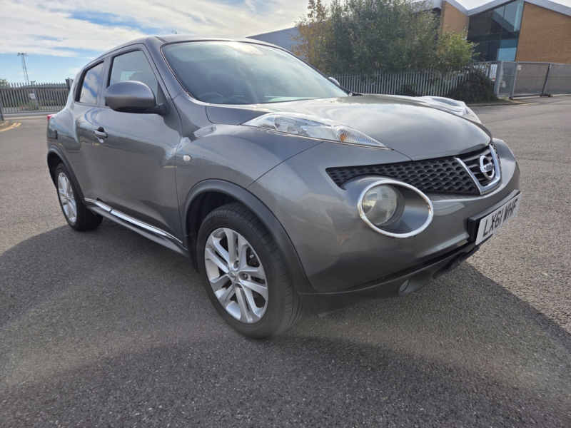 2011 Nissan Juke 1.6 Acenta Premium in Grey — image 1