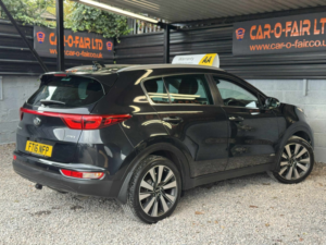 2016 Kia Sportage 2.0 Crdi Kx-3 in Black — image 5
