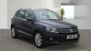 2016 Volkswagen Tiguan 2.0 Tdi Bluemotion Tech Match Edition in Blue — image 3
